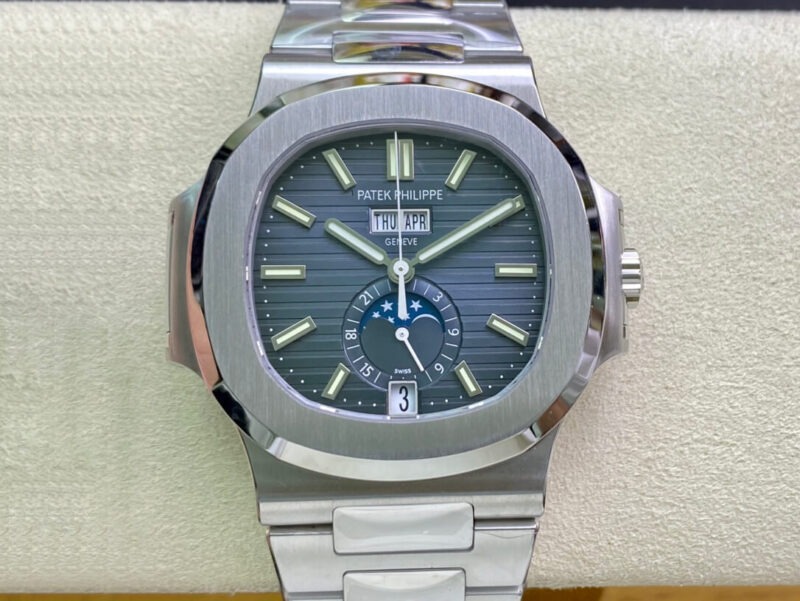 שעון Patek Philippe דגם: 988332601 (העתק)